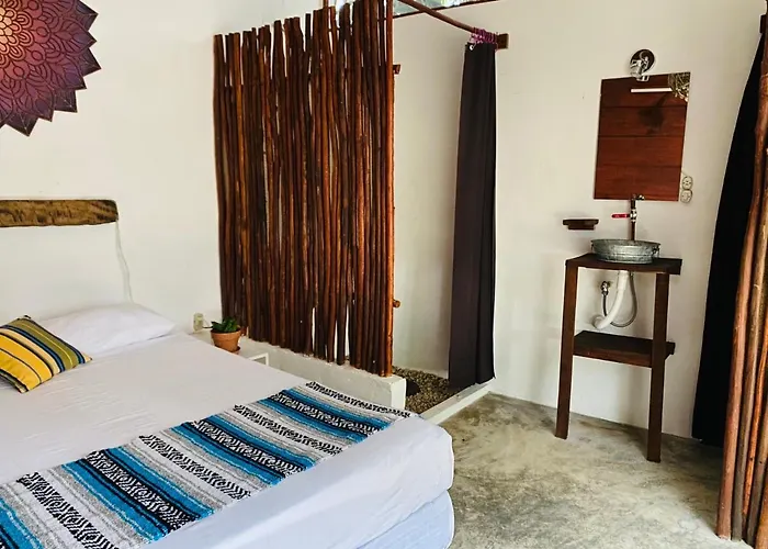 El Búho Glamping Bacalar